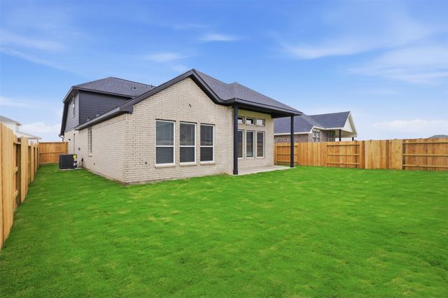 31015 Peck Pass Drive, Waller, TX 77484