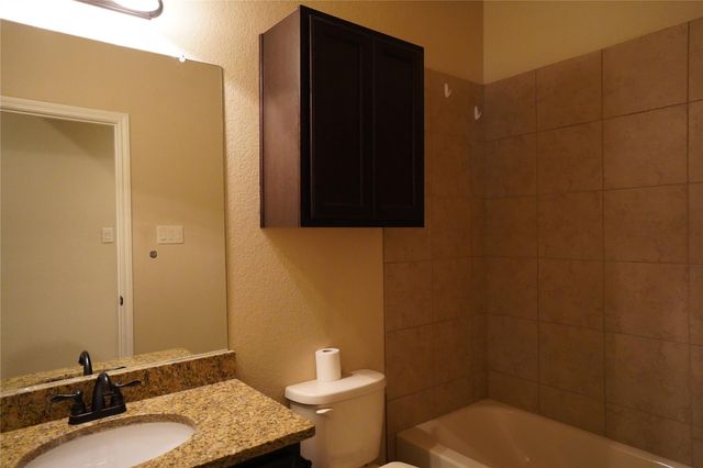 138 Joanne CV, New Braunfels, TX 78130
