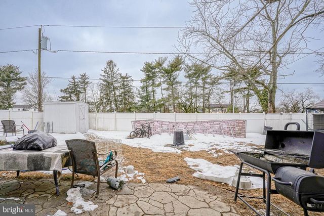 34 BOLTON LN, Willingboro, NJ 08046