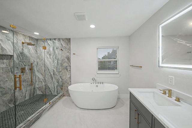 2709 Oak Circle, Plano, TX 75075