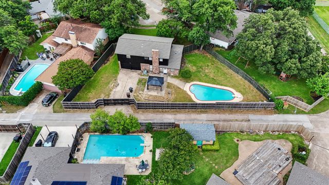 2709 Oak Circle, Plano, TX 75075
