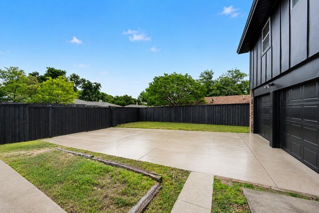 2709 Oak Circle, Plano, TX 75075