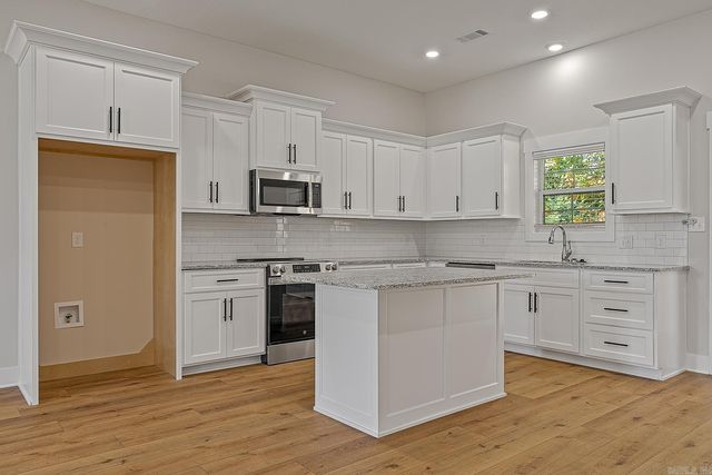 1104 Summit Ridge Drive, Paragould, AR 72450