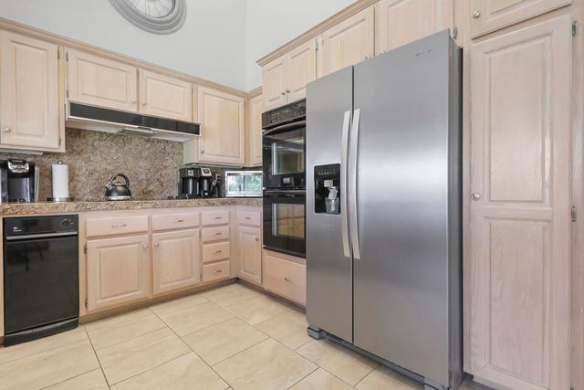 120 Old Ranch Road, Palm Desert, CA 92211