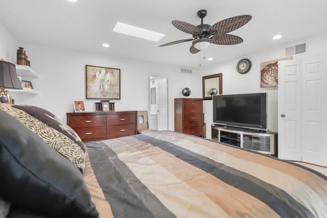 120 Old Ranch Road, Palm Desert, CA 92211