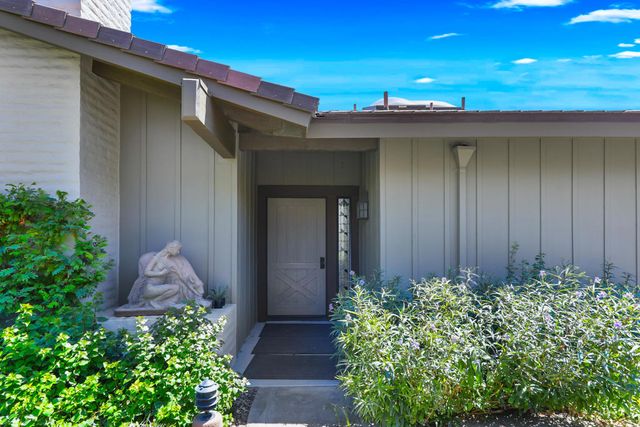 120 Old Ranch Road, Palm Desert, CA 92211