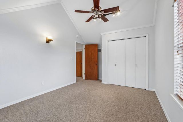 9804 Timber Ridge PASS, Austin, TX 78733