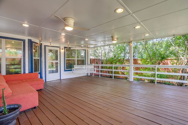 829 Village Point Lane, Fort Worth, TX 76108