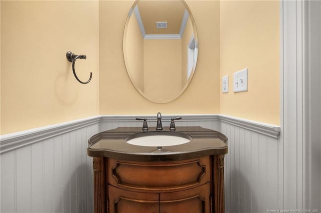 335 Lancelot Court, Linden, NC 28356