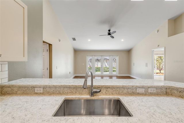 3858 KINGSTON OAKS COVE, Oviedo, FL 32765