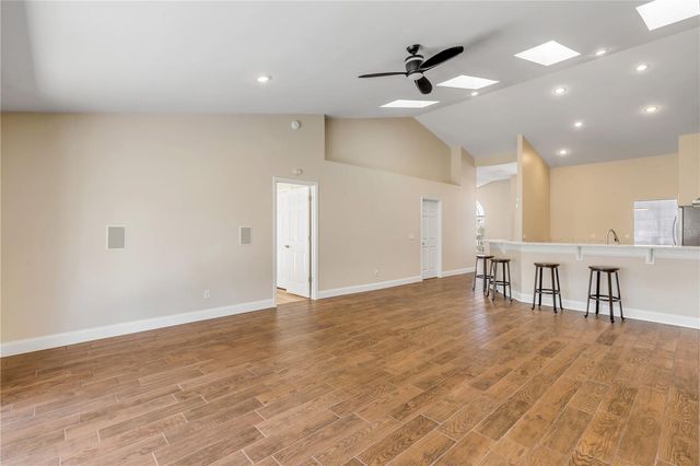 3858 KINGSTON OAKS COVE, Oviedo, FL 32765