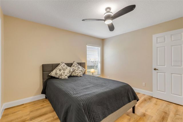 3858 KINGSTON OAKS COVE, Oviedo, FL 32765