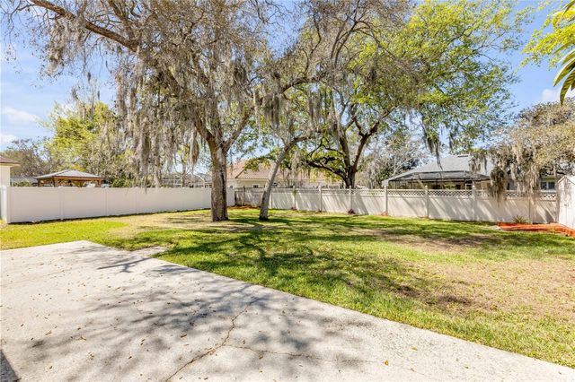 3858 KINGSTON OAKS COVE, Oviedo, FL 32765