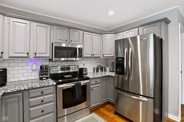 7619 Santolina Drive, Indianapolis, IN 46237
