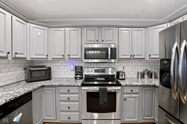 7619 Santolina Drive, Indianapolis, IN 46237
