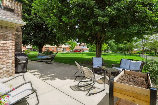 7619 Santolina Drive, Indianapolis, IN 46237