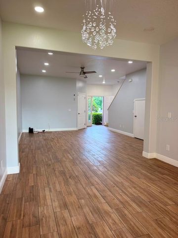 2962 RODRICK CIRCLE, Orlando, FL 32824