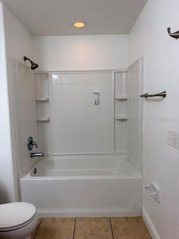 2962 RODRICK CIRCLE, Orlando, FL 32824