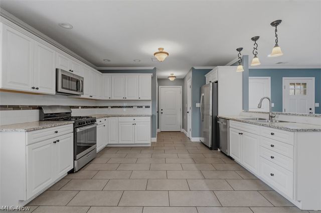 416A Elm Street, Belpre, OH 45714