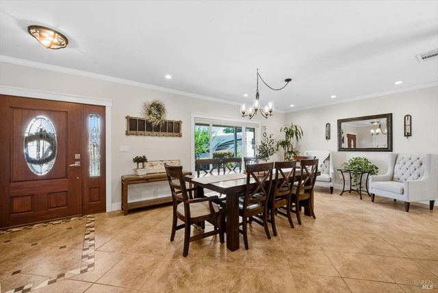 104 Westwood St, Vacaville, CA 95688