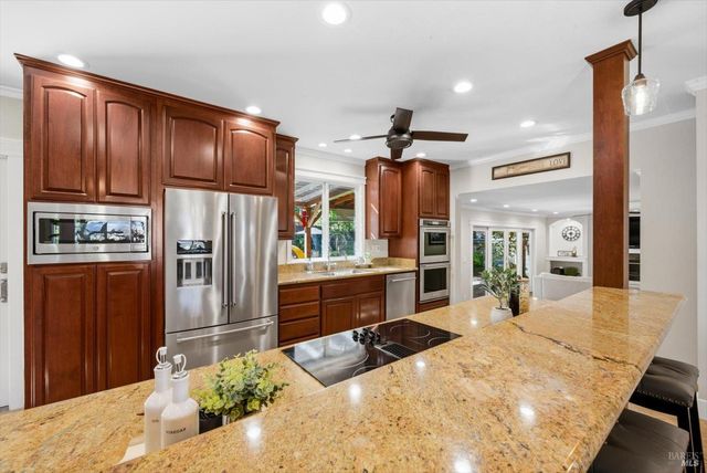 104 Westwood St, Vacaville, CA 95688