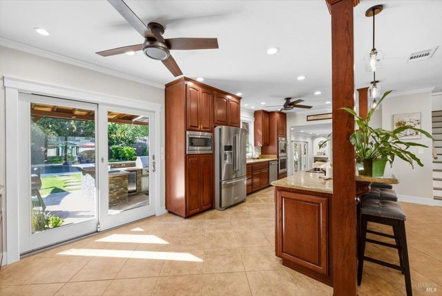 104 Westwood St, Vacaville, CA 95688