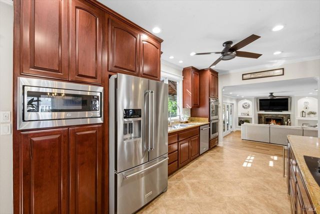 104 Westwood St, Vacaville, CA 95688