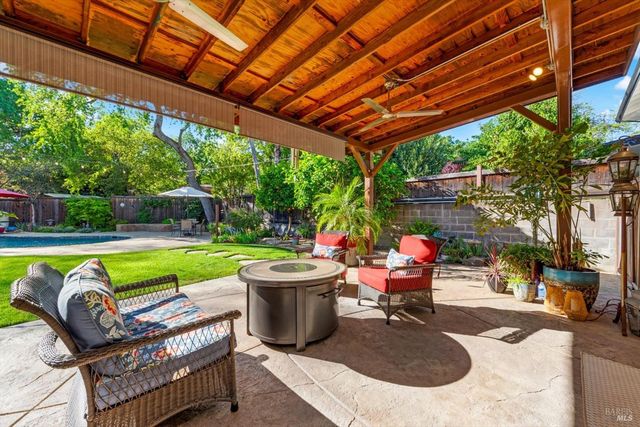 104 Westwood St, Vacaville, CA 95688