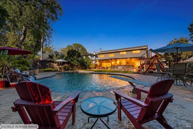 104 Westwood St, Vacaville, CA 95688