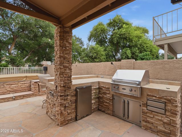 1075 N SAGUARO Street, Chandler, AZ 85224
