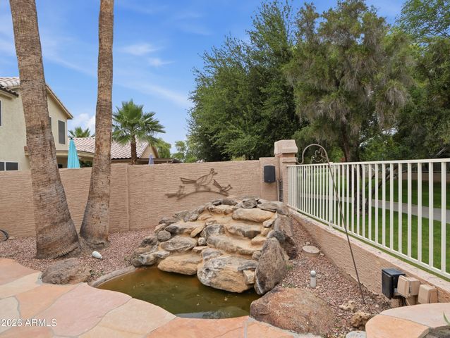 1075 N SAGUARO Street, Chandler, AZ 85224