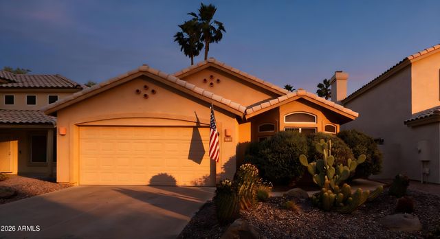 1075 N SAGUARO Street, Chandler, AZ 85224