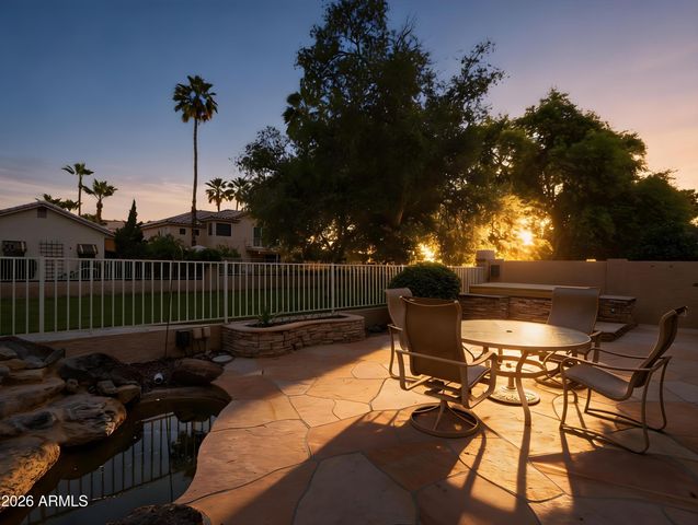 1075 N SAGUARO Street, Chandler, AZ 85224