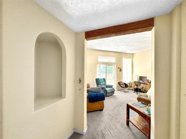 6772 Camino Rojo, Santa Fe, NM 87507