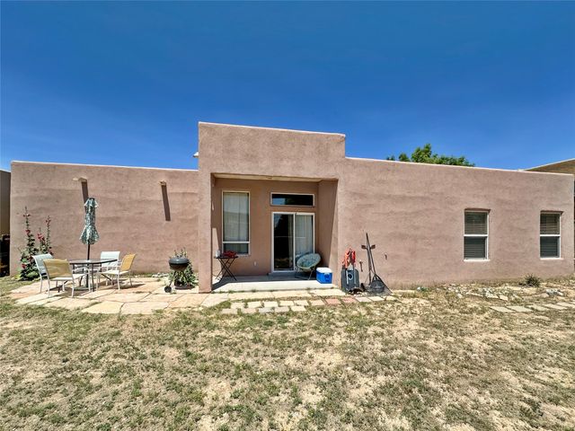 6772 Camino Rojo, Santa Fe, NM 87507