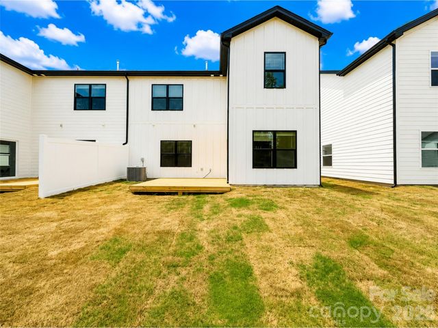 1232 N Sharon Amity Road, Charlotte, NC 28211
