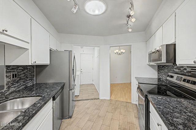 10856 W COGGINS Drive, Sun City, AZ 85351