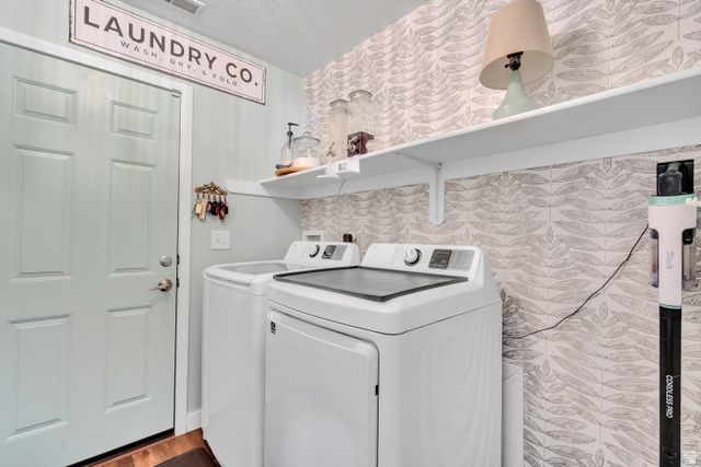 323 N CENTURY DR, Ogden, UT 84404