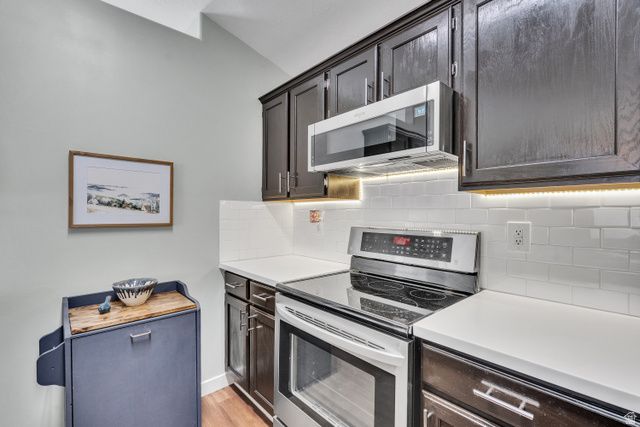 323 N CENTURY DR, Ogden, UT 84404