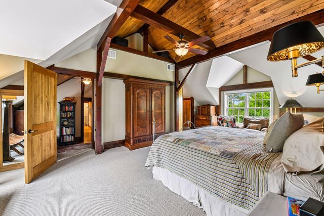355 Stubbs Bay Road N, Orono, MN 55356