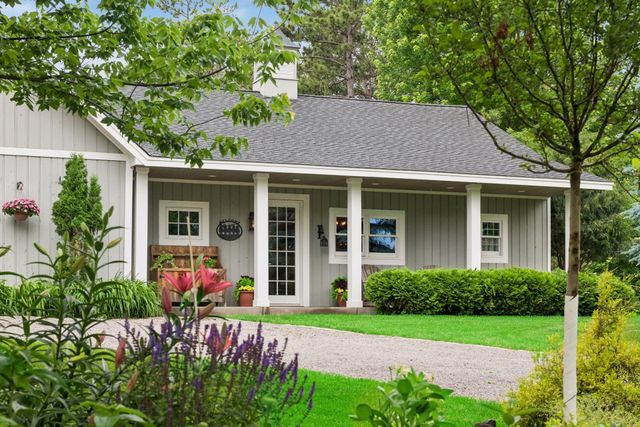 355 Stubbs Bay Road N, Orono, MN 55356