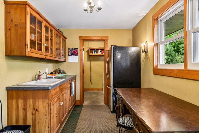 355 Stubbs Bay Road N, Orono, MN 55356