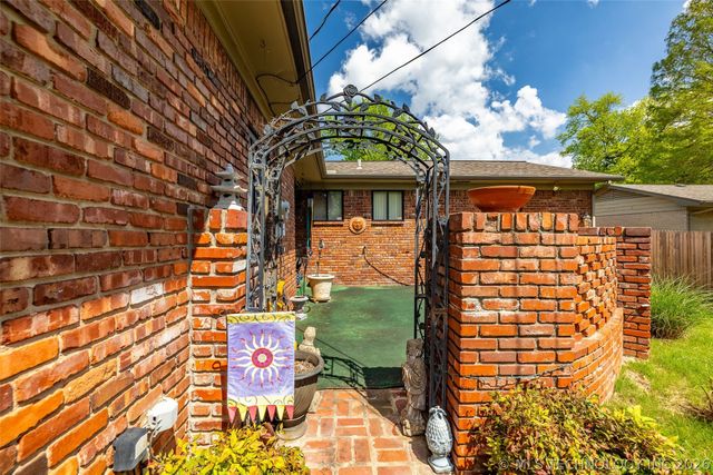 5406 E 25th Street, Tulsa, OK 74114