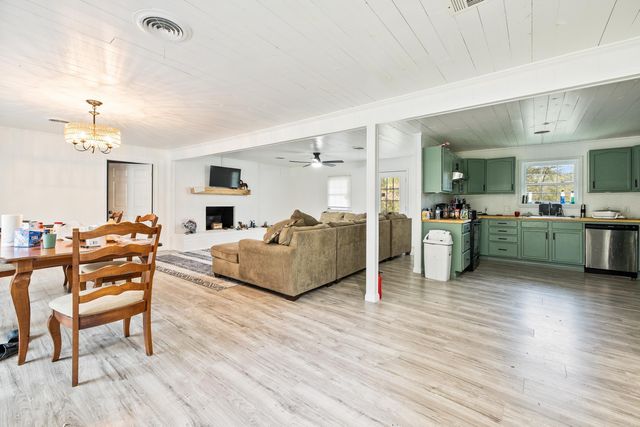 107 Richwoods Road, Arkadelphia, AR 71923