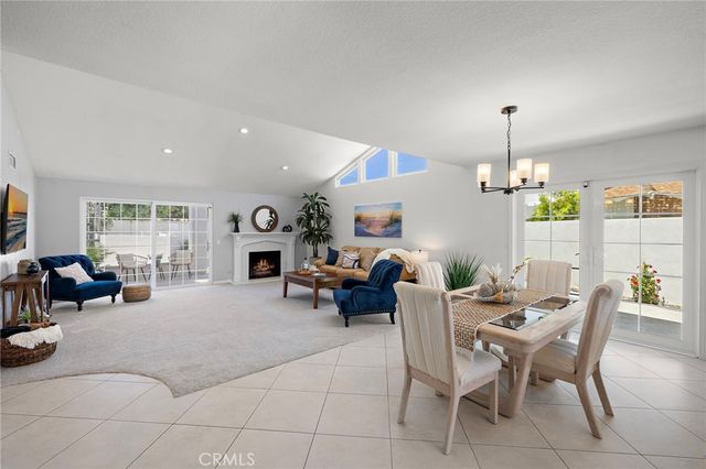 19581 Sanderson, Huntington Beach, CA 92646
