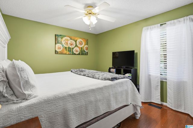 201 CLOVERLEAF CIRCLE, Helena, AL 35080