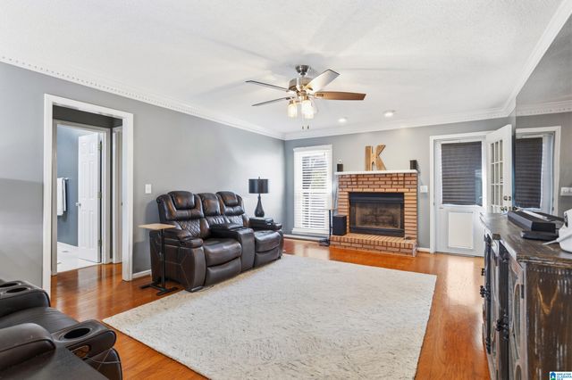 201 CLOVERLEAF CIRCLE, Helena, AL 35080