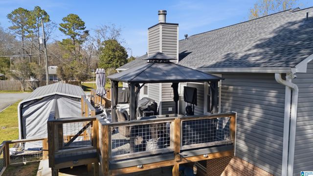 201 CLOVERLEAF CIRCLE, Helena, AL 35080