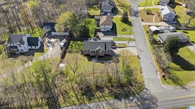 201 CLOVERLEAF CIRCLE, Helena, AL 35080