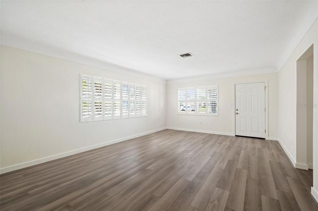 662 VILLAGRANDE AVENUE S, St Petersburg, FL 33707